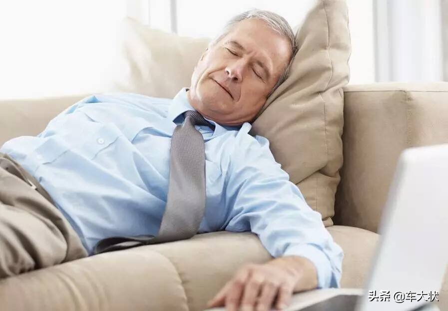 驾考紧张怎么办教你一招就不抖了,驾考怎么才能不紧张呢