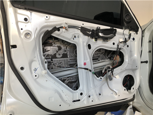 本田十代思域升级丹拿音响,深圳十代思域改装丹拿音响