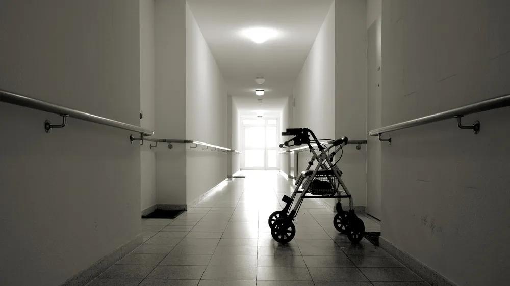 假装“无性”的中国老年人:谁来关心他们的需求和愉悦?