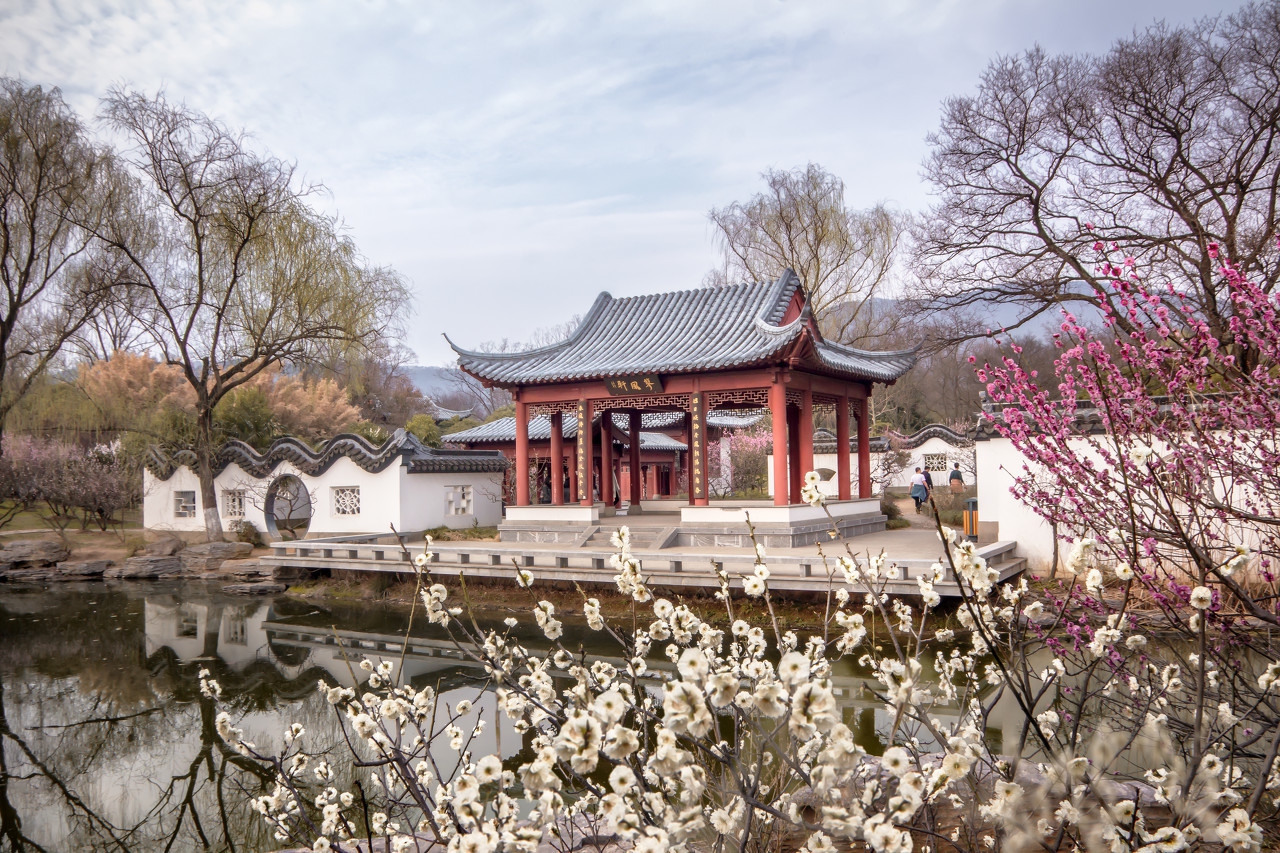 元妃省亲红楼梦中的描写,红楼梦1987版元妃省亲是哪一集