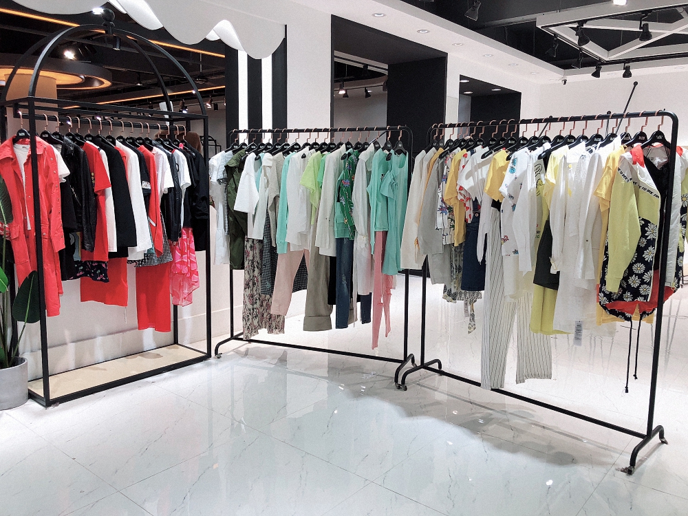 艾格etam官方旗舰店春夏款,冬女装尾货批发一手货源当季