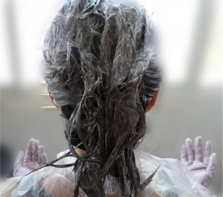 染发剂自己染褪色,自己买的染发剂染白发发根发黄