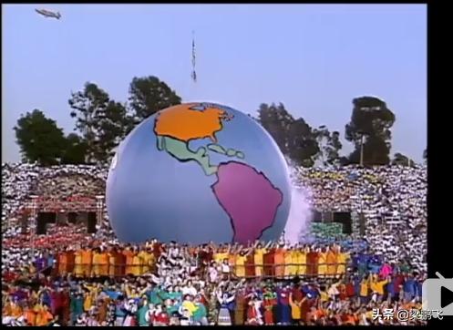 迈克尔杰克逊是世界音乐史第一人,迈克尔杰克逊被称为流行音乐之王