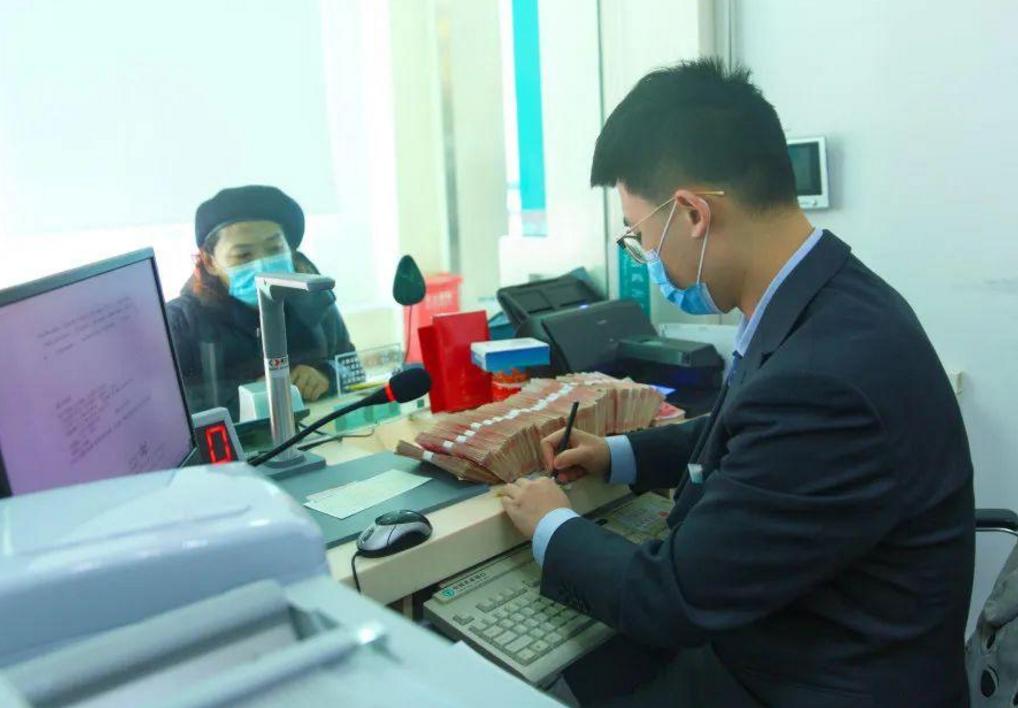 家里没“矿”和“人脉”，某些专业不要选，就业难大学4年白上了