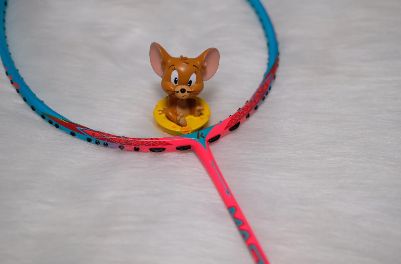 飞云零狼矩阵球拍测评,川崎大师900羽毛球拍实战