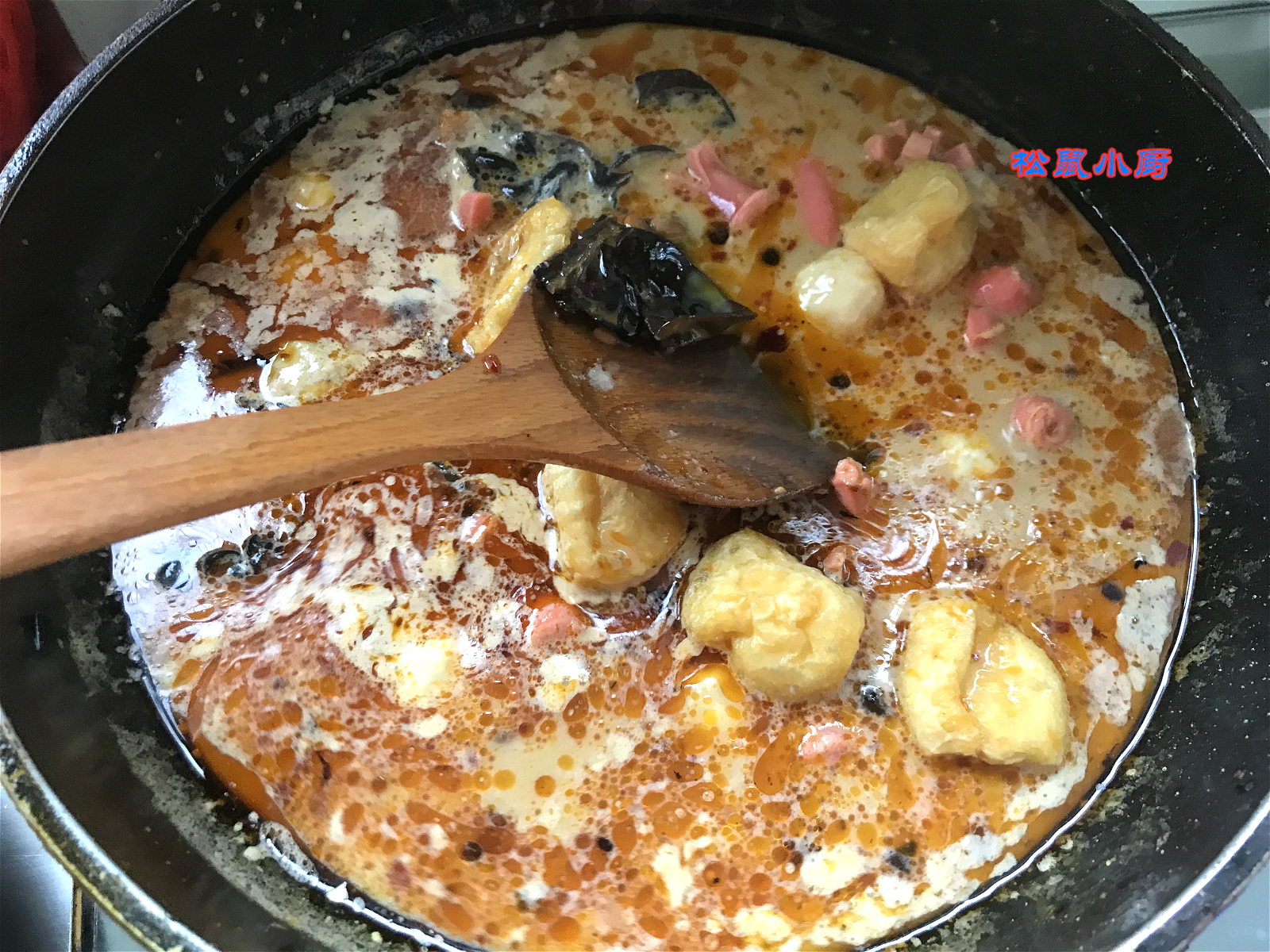 教你一个麻辣烫的做法,最好吃的麻辣烫做法和配方