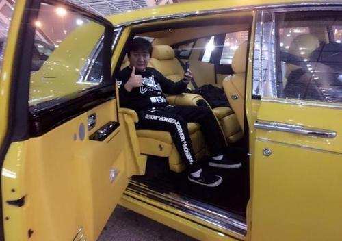 杨臣刚新歌,杨臣刚一首歌赚了多少钱