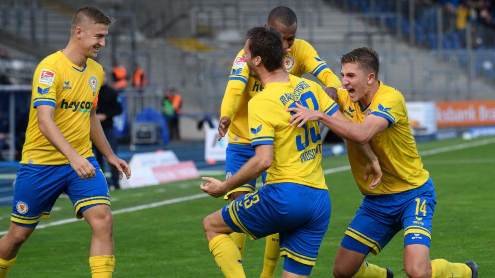 德乙波鸿与桑德豪森比分预测,德乙科隆对波鸿直播