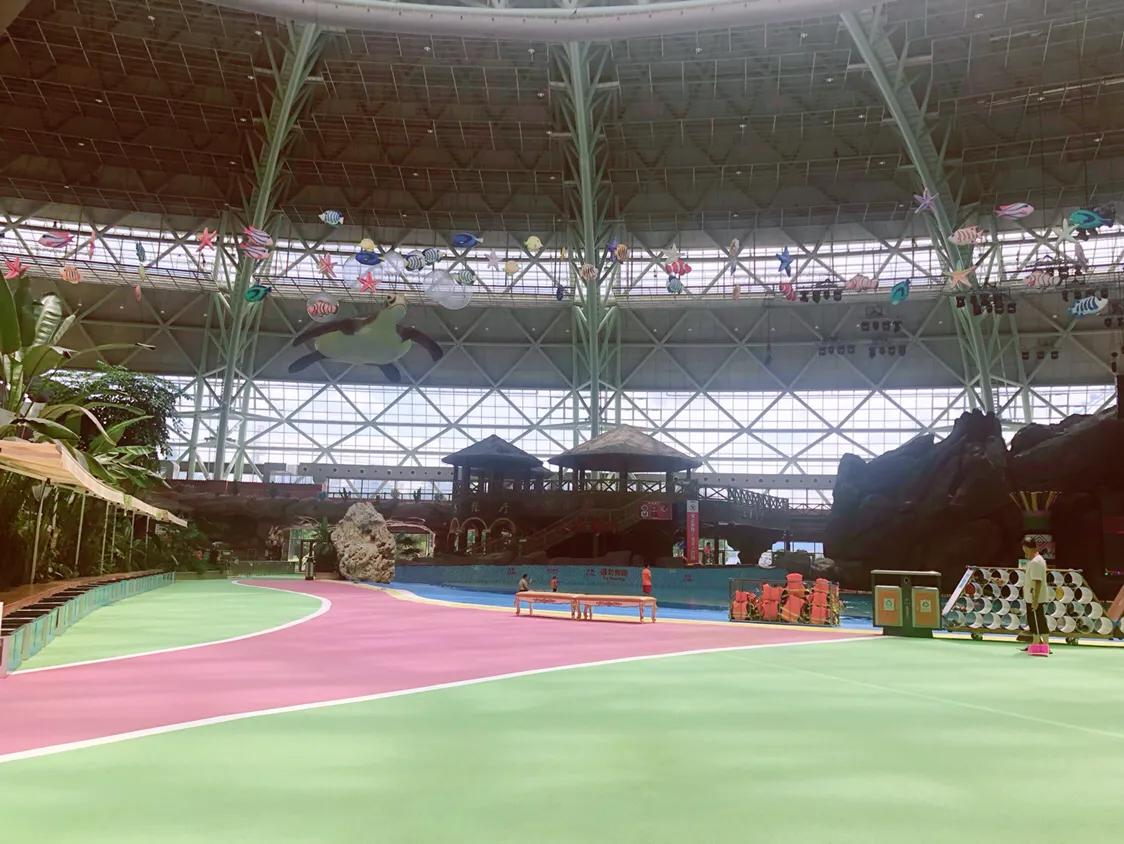 听戏享受这悠闲时光,听戏喝酒自在逍遥