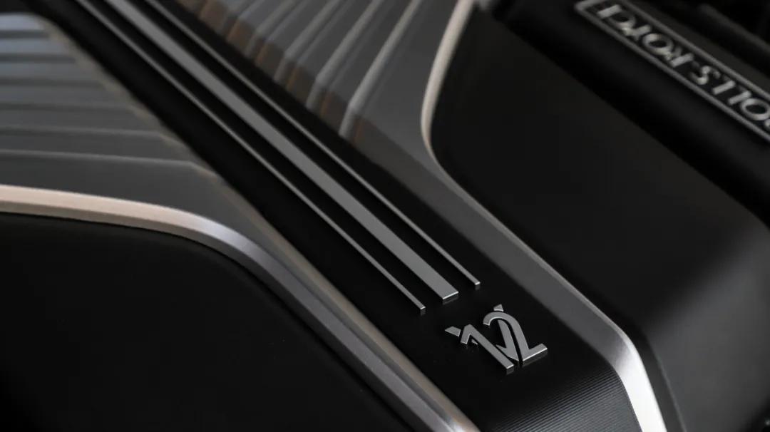 新款古思特大灯,全新古思特标准版