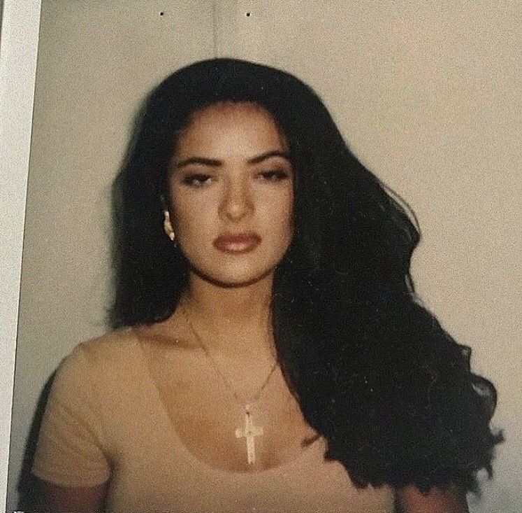 墨西哥性感女神，43岁嫁GUCCI总裁，她有的不仅是美貌