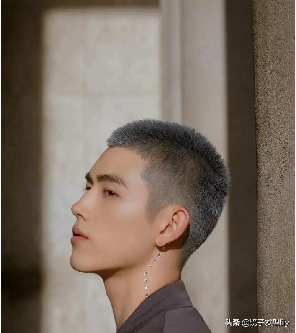 发型男2021流行发型修剪,发型男2020流行发型及剪法