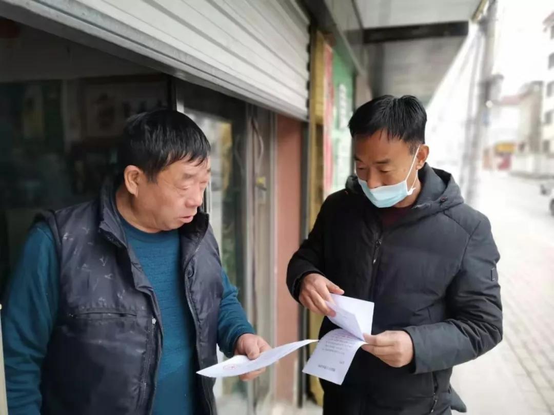 社区网格员抗击疫情典型案例,社区众志成城抗击疫情工作报告