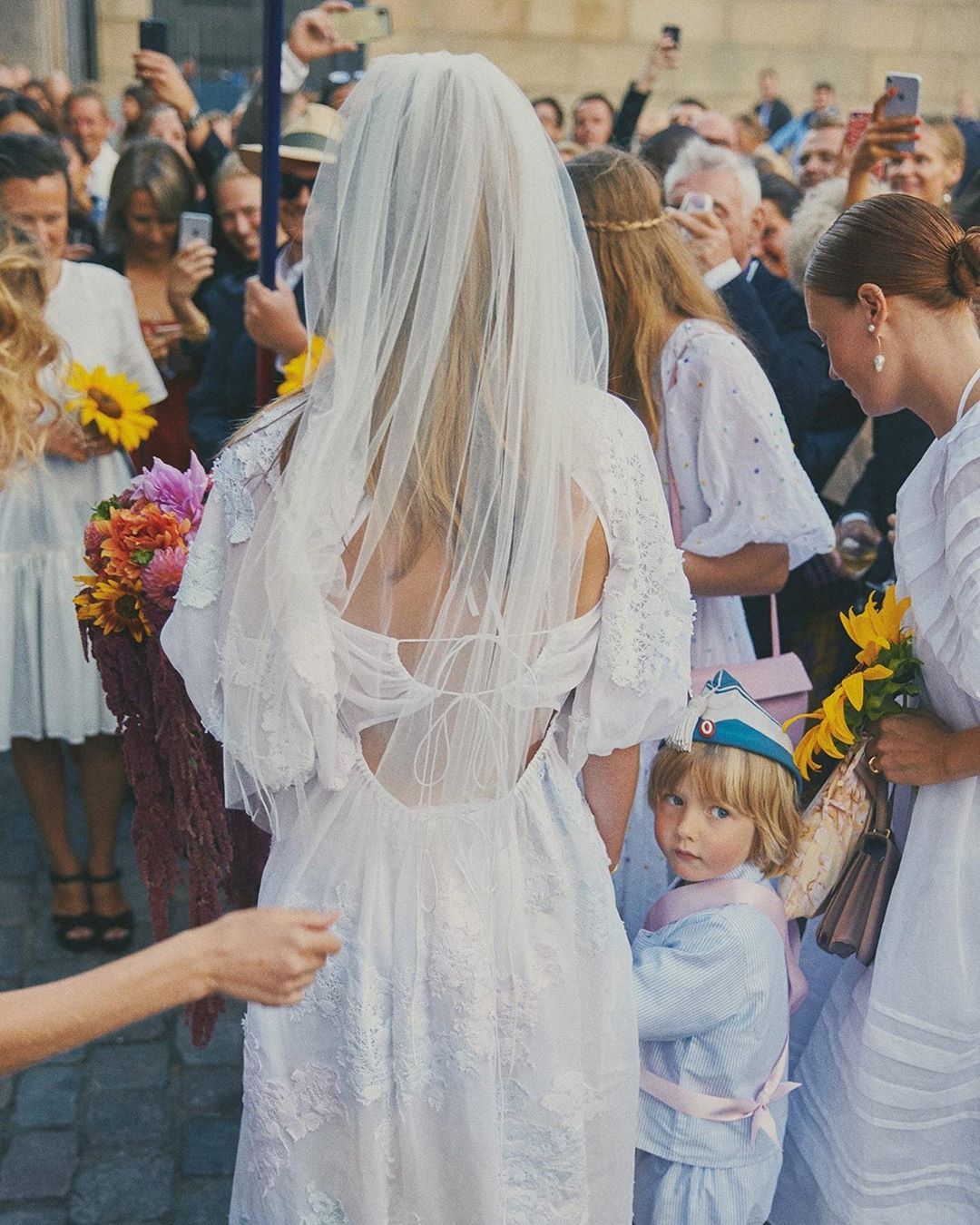 这些大牌七夕限定包包,好像会掏空我的“腰包”