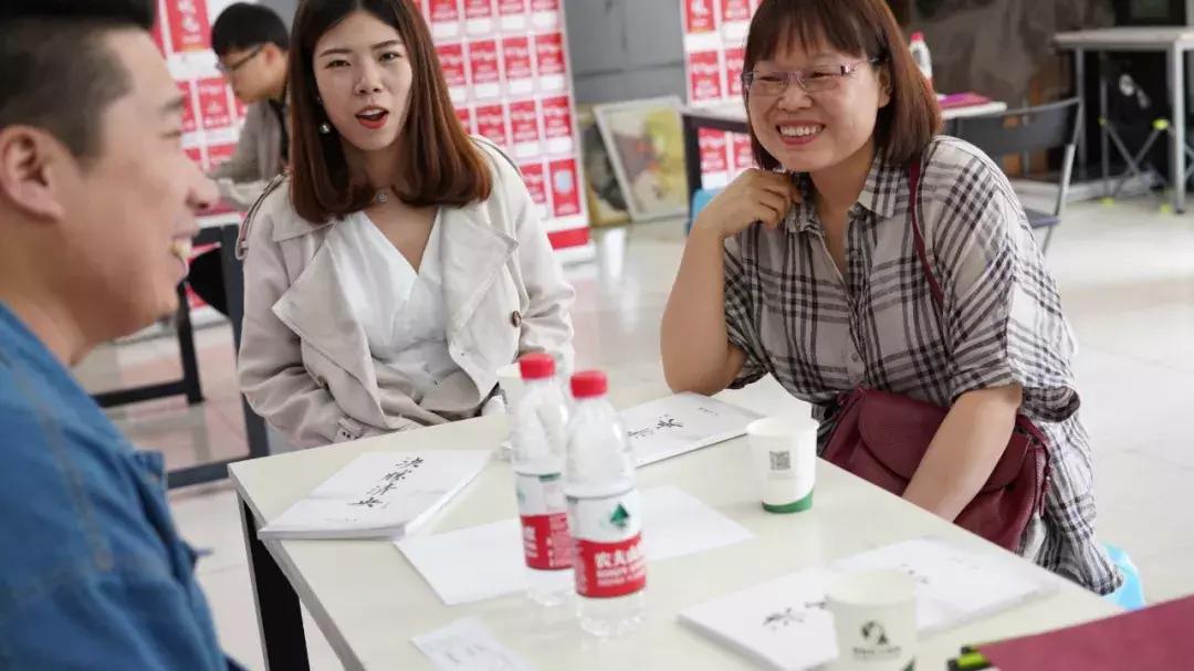 屹立画室最新视频,屹立画室直播