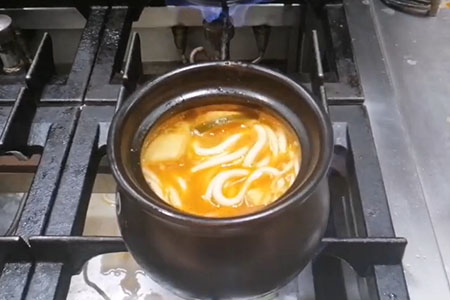 开一家土豆粉需要多少钱,开砂锅土豆粉店加盟费多少钱