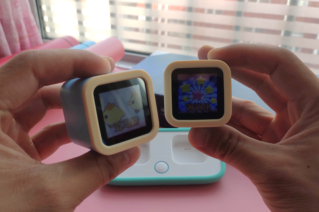 小米儿童玩具机器人,小米儿童智能陪伴机器人联网