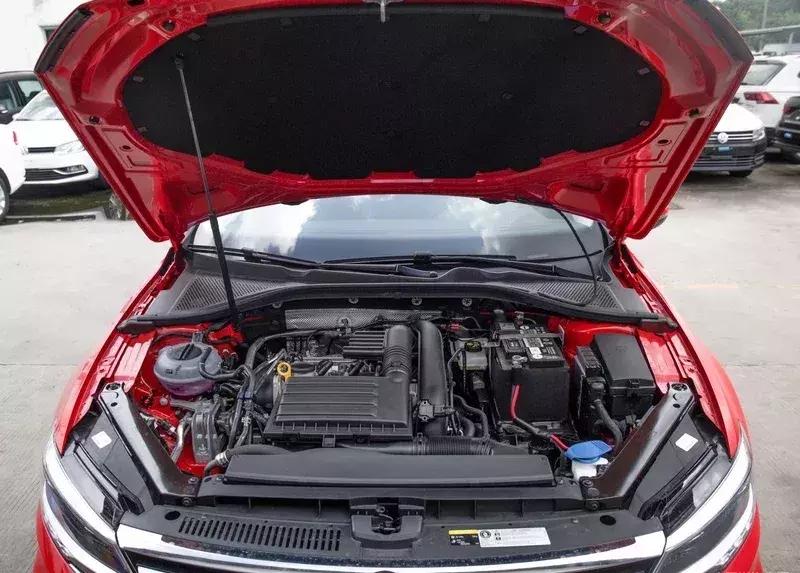 纵置发动机和横置发动机宝马,奔驰宝马有前驱吗