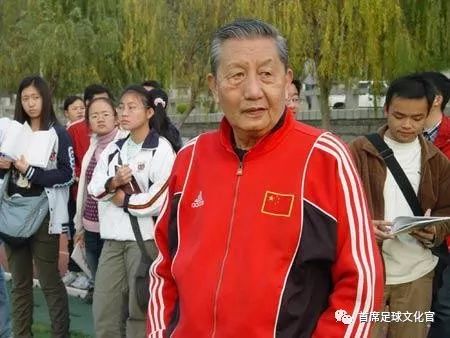 还记得当年的铿锵玫瑰吗?老马这样说……