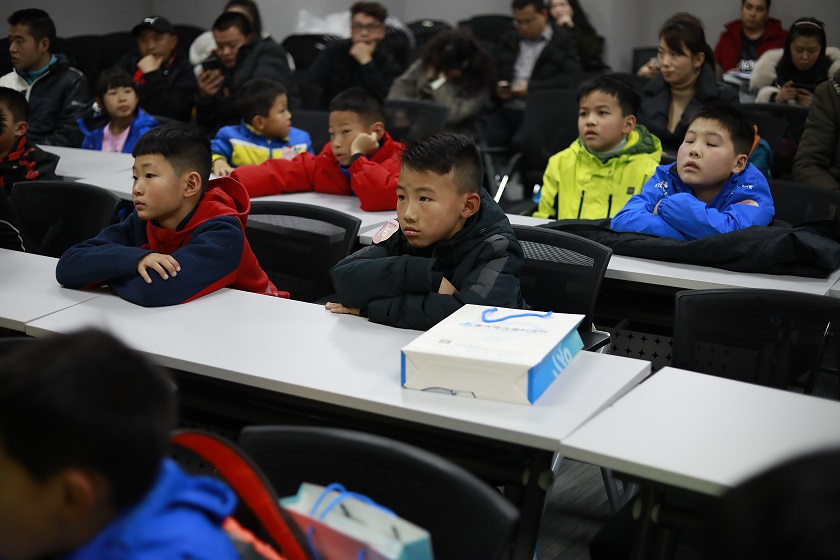 中国的“足球小子”该如何拔得头筹？重庆唯医骨科医院指出关键