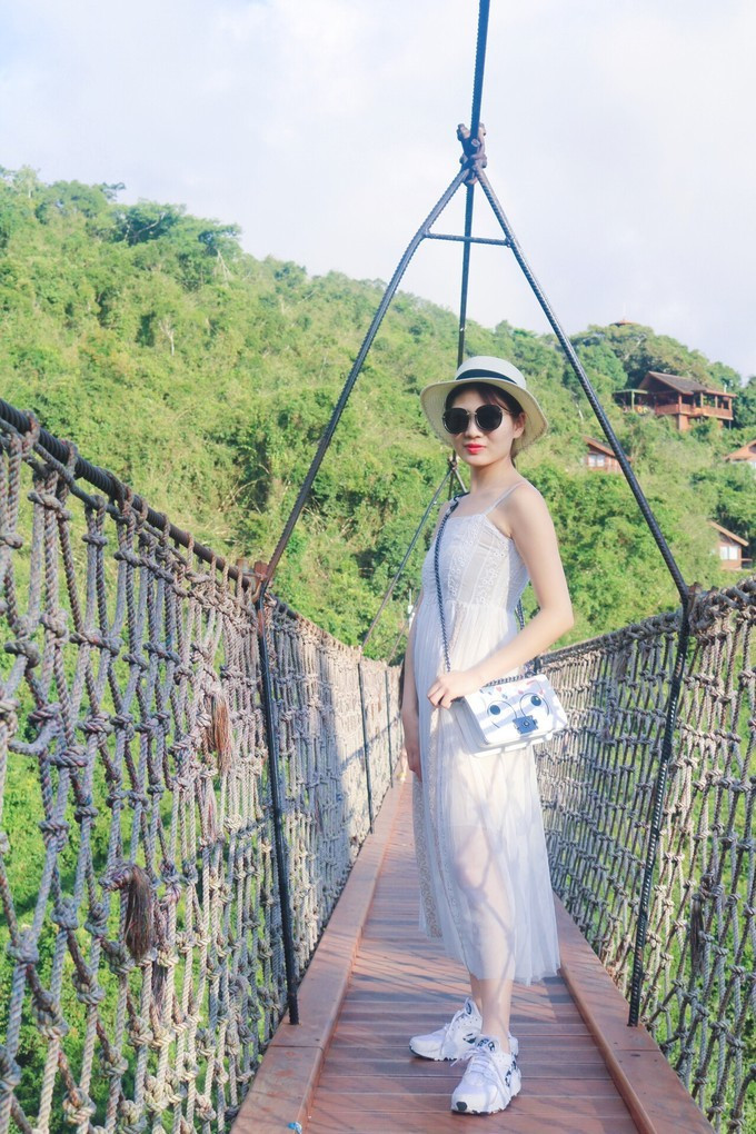 三亚婚纱摄影攻略,三亚婚纱照攻略及费用