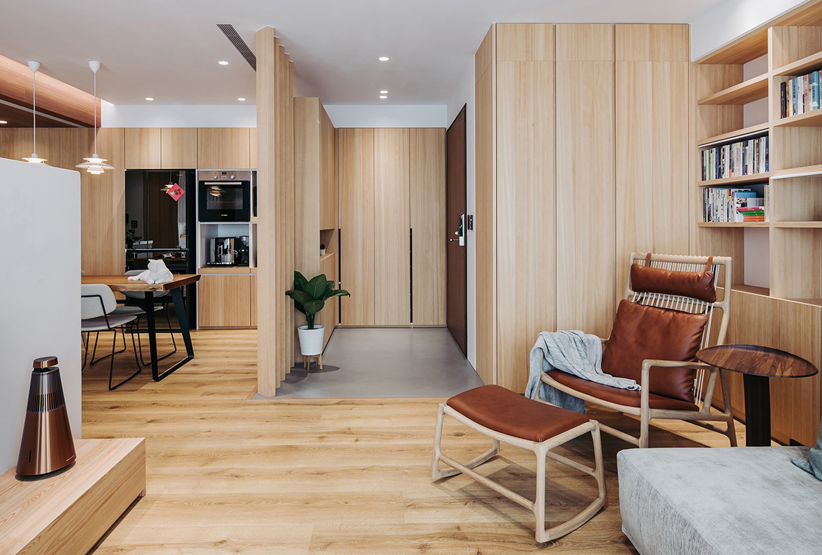 在日式原木家里，冲煮一杯咖啡，和猫一起度过漫漫时光