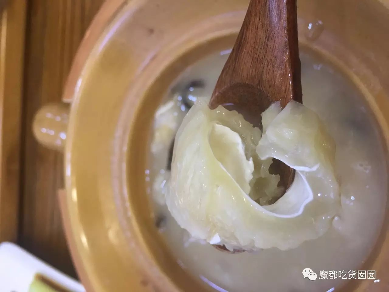 邂逅美味|「38元」一碗正宗料足鱼翅捞饭?--|低调的奢华