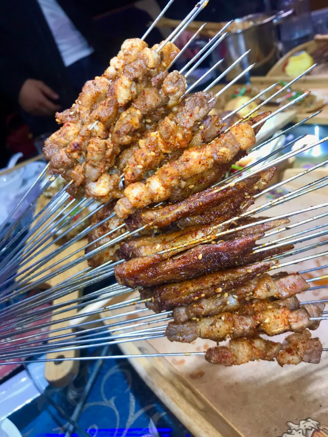 长春青岛优质啤酒2元,青岛烧烤啤酒店推荐