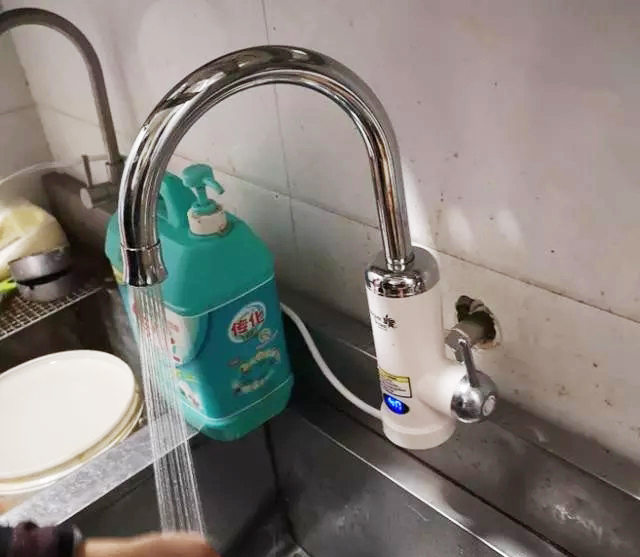 小厨宝与即热式水龙头哪个好,即热式水龙头和小厨宝哪个更好