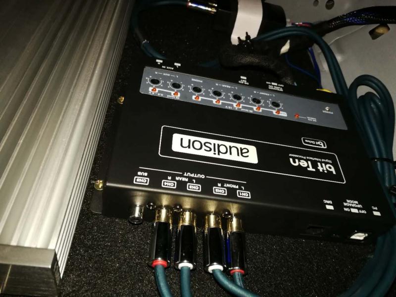 南宁斯巴鲁森林人汽车丹拿音响,斯巴鲁森林人音响改装惠威