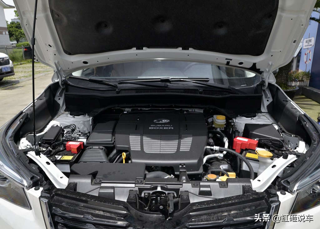 有多少人懂得欣赏它？全系标配真皮方向盘，原装进口还是四驱