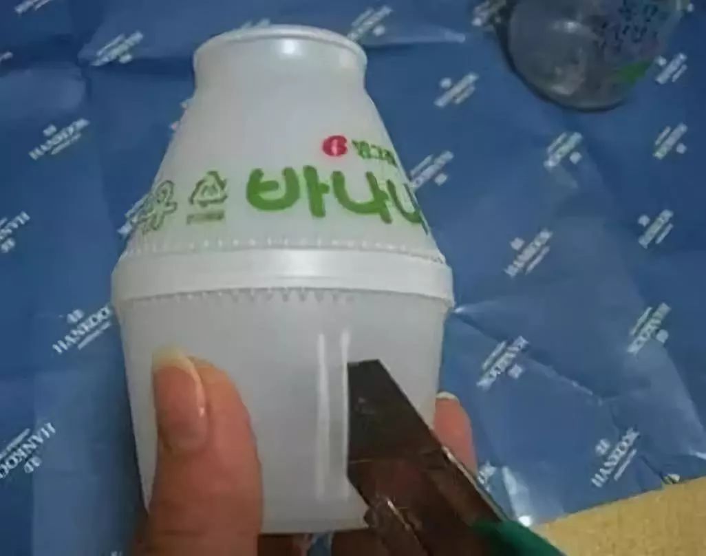 幼儿园元旦手工制作酸奶瓶,玻璃酸奶瓶子创意手工制作