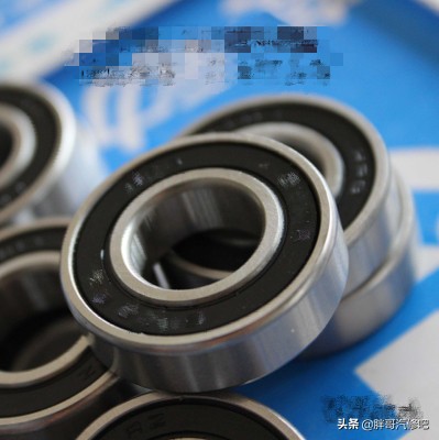 汽车挂档变速箱位置异响，胖哥抬变速箱发现原来是导向轴承问题