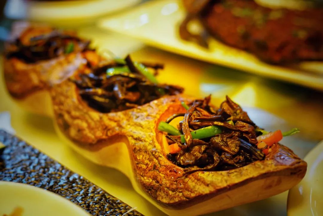 海螺沟温泉什么时候去最美,脑补一下