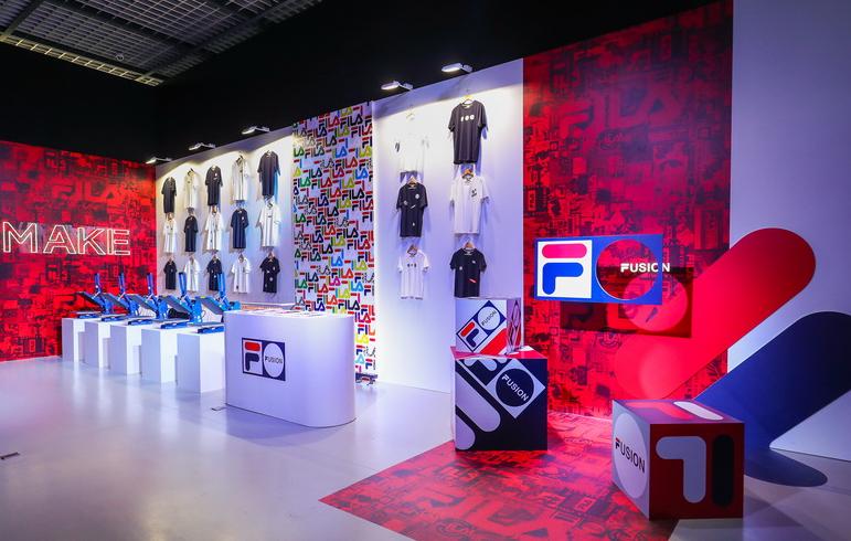 男生梦想的电脑装备图片,男生梦想的平板电脑