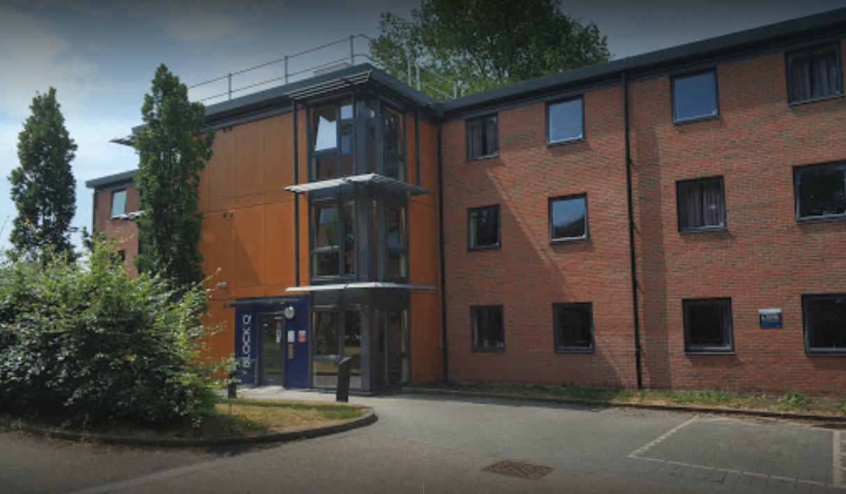 去英国埃克塞特大学留学怎么样？在读学生是如何评价exeter