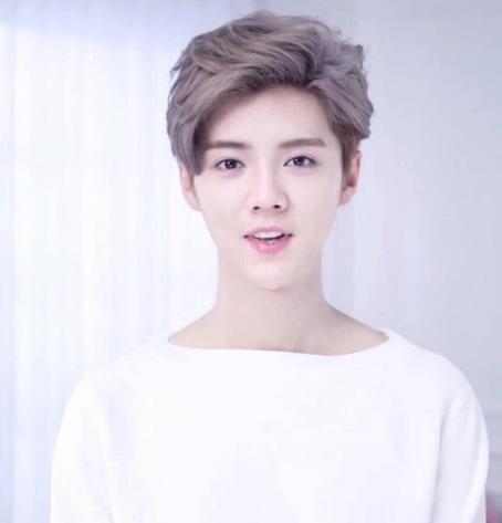 周淑怡电竞风云,周淑怡直播回放cos一把小鹿