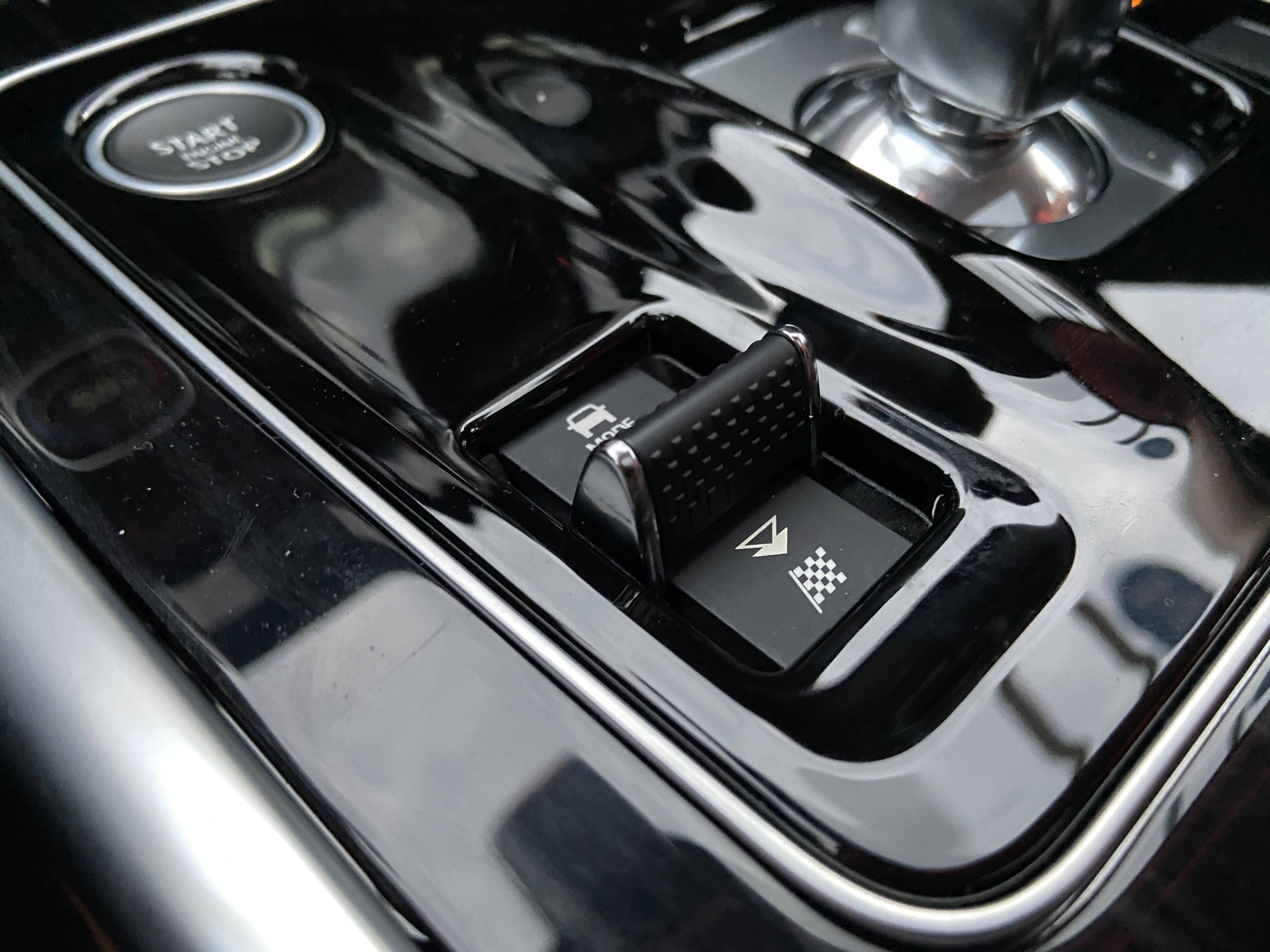 捷豹xel引擎实拍,捷豹xel英杰力哪款