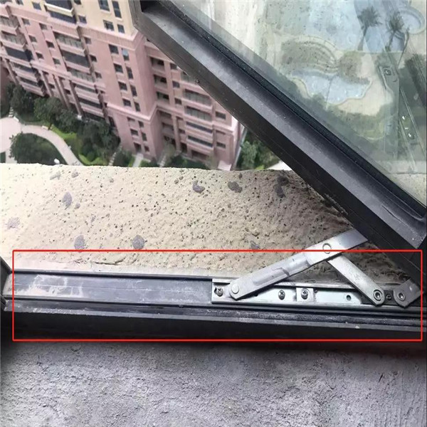 已经交房一年半有装修时间规定吗,已交房要不要及时办房产证