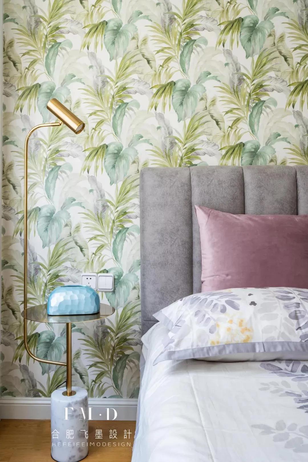 纠结墙面贴什么好,纠结墙布好还是乳胶漆好