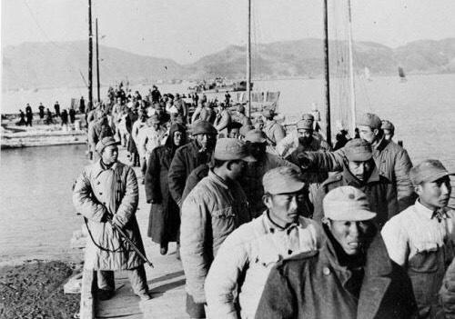 火焰喷射器极其恐怖，残酷无比，那么，它该不该退出“江湖”？