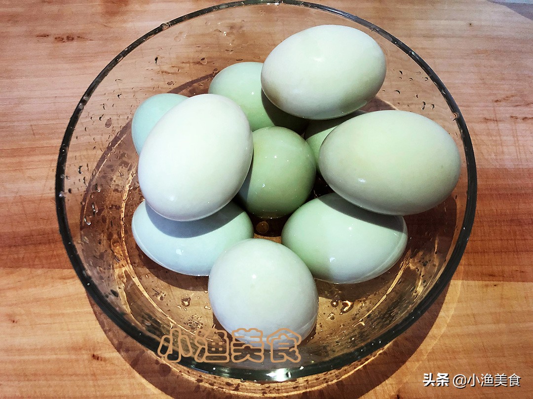 腌制咸鸭蛋最快可以吃的方法,腌制咸鸭蛋最正确方法