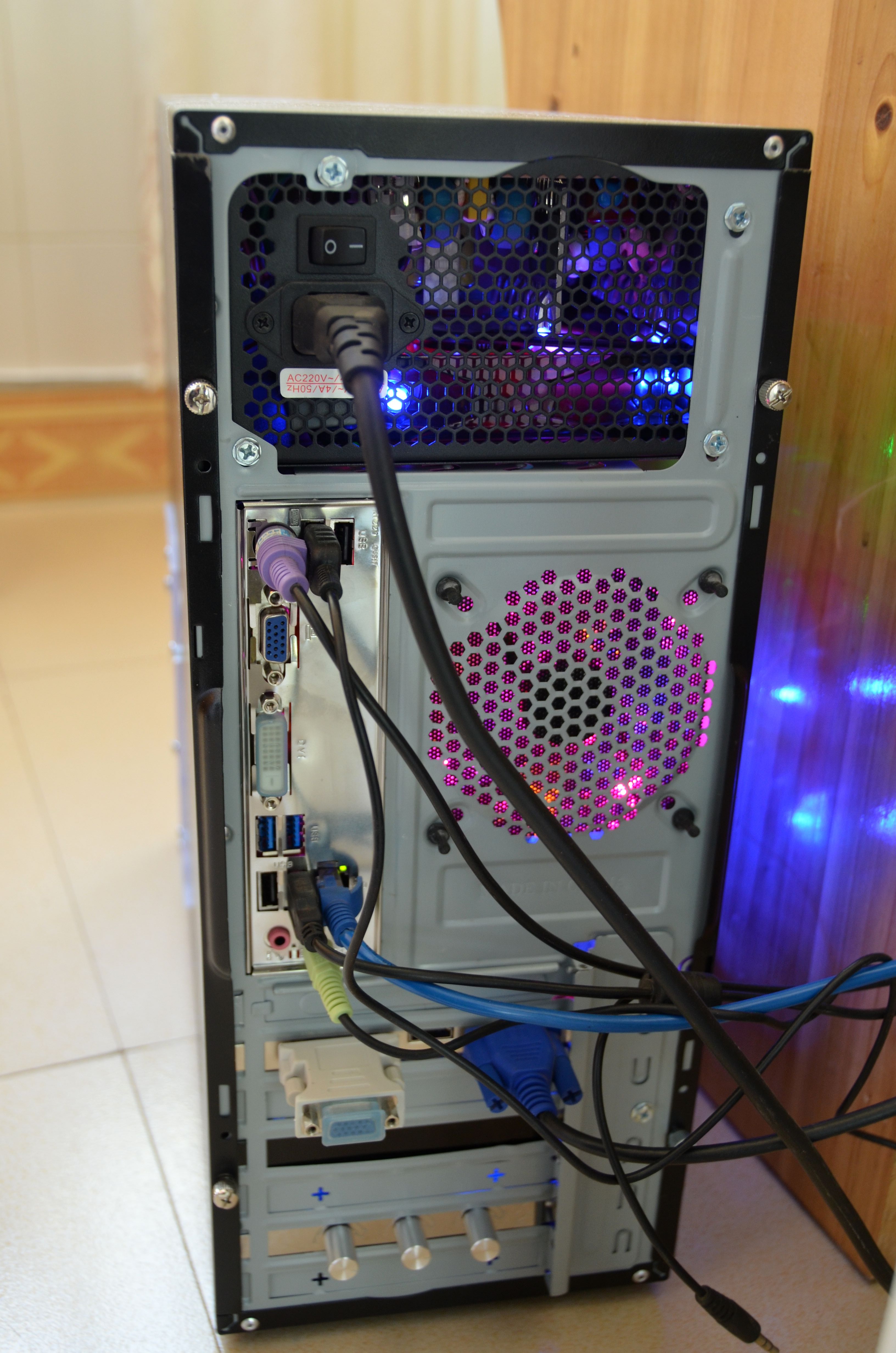 旧机箱爆改,老机箱爆改