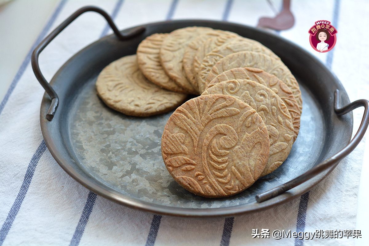 全麦无糖饼干好吃的做法,全麦无糖老式饼干做法烤箱版