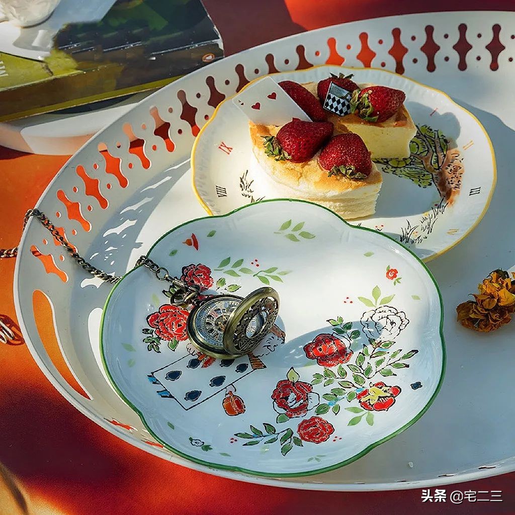 欢迎来到童话世界音乐,欢迎来到暗藏杀机的童话世界