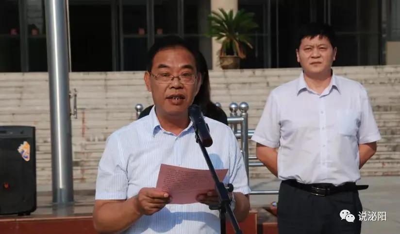 滑县郑州大学专车接新生,郑州大学专车