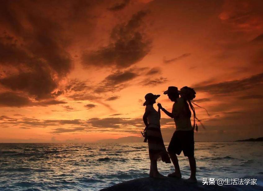 未婚先孕男方消失，是否可告对方强奸？可要求哪些赔偿？