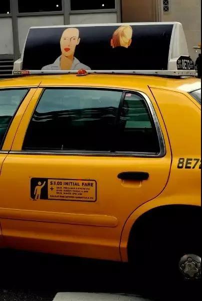 93岁“活化石”级宠妻狂魔,坚持画老婆60年