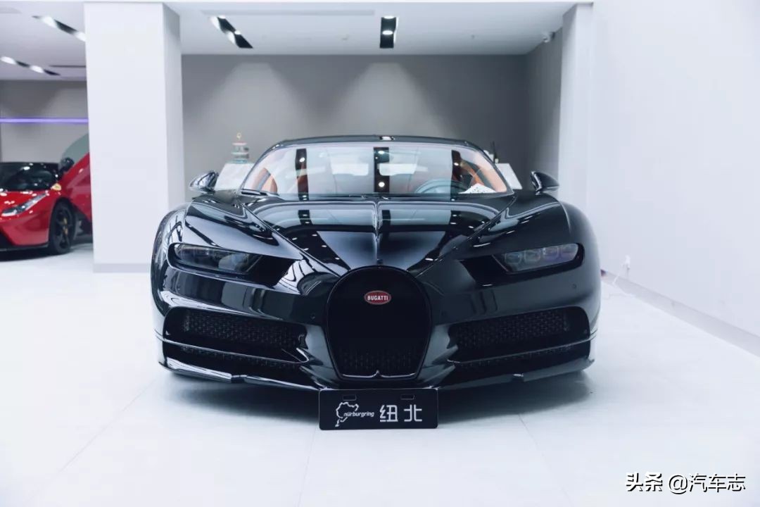 价值一亿的法拉利拉法,价值1亿元钱的白色法拉利拉法