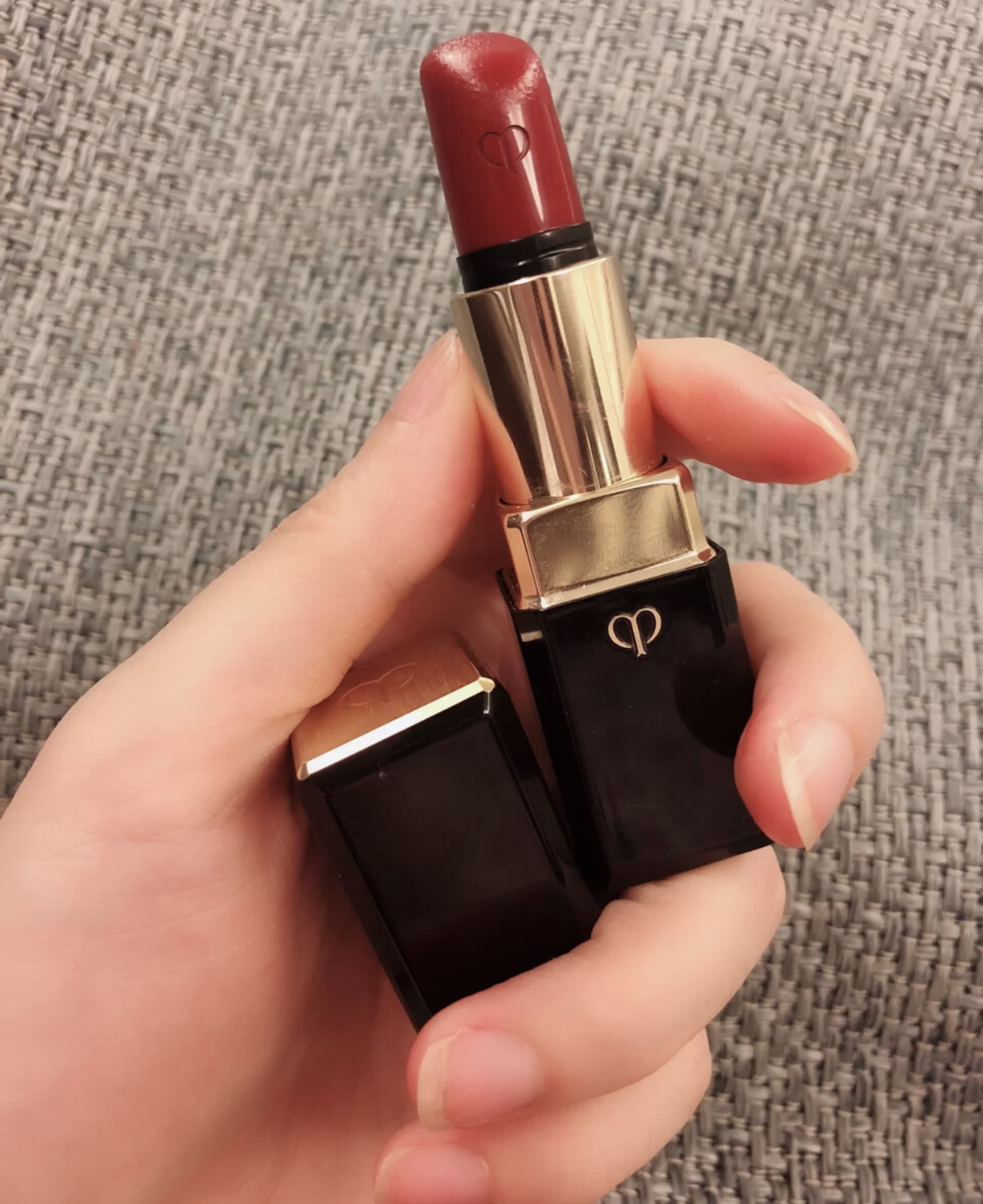 娇兰口红888和tf16试色,tf口红16哪款比较滋润